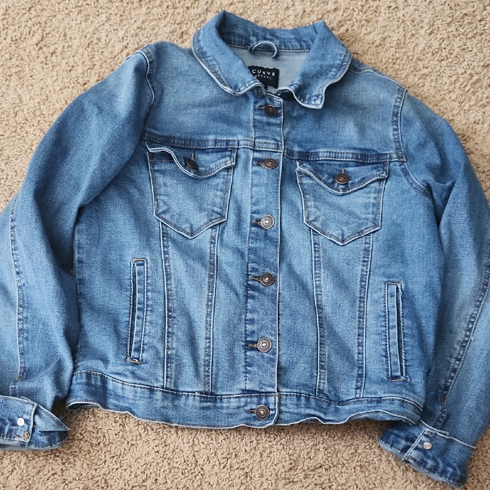 Curve Appeal Women's Light Blue Jean Jacket